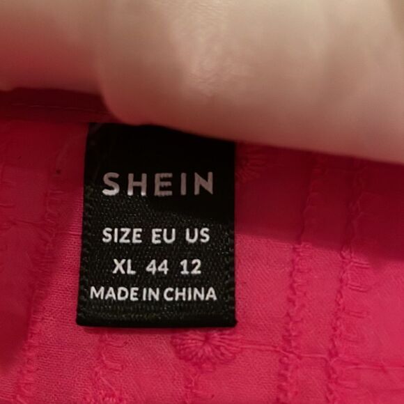 Bubblegum pink polyester blouse - Picture 2 of 6